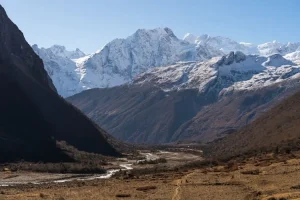 Manaslu Tsum Valley Trek